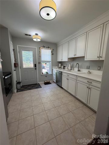8350 Brickle Lane, Huntersville, NC 28078