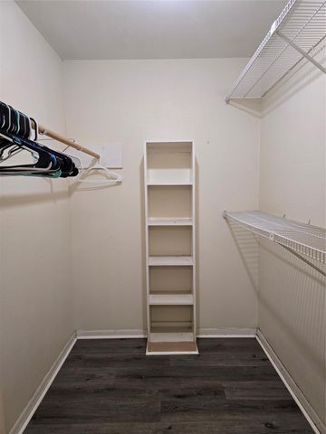 2820 S Bartell Drive 13, Houston, TX 77054