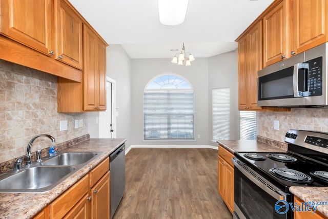 126 Herrick Drive, Huntsville, AL 35824