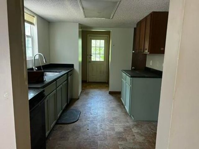 890 Corley, Anacoco, LA 71403