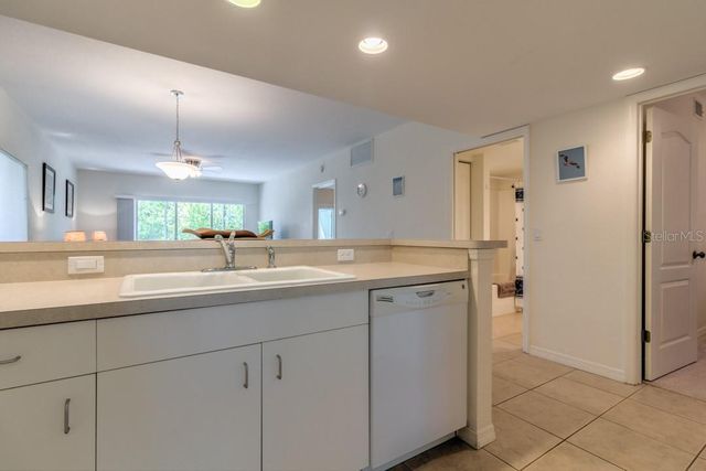 8151 MEMORY LANE 118, Rotonda West, FL 33947