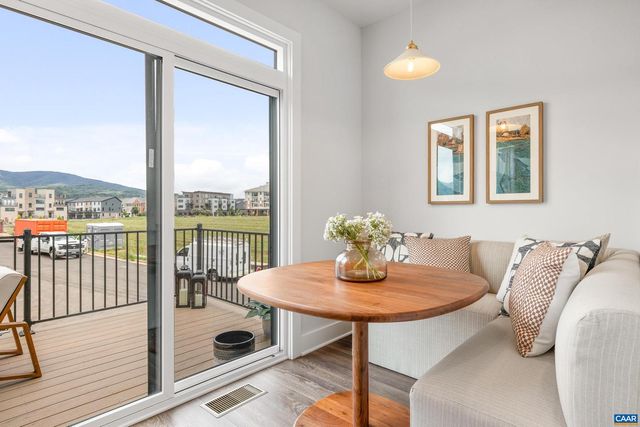 14A LARKIN AVE, Crozet, VA 22932