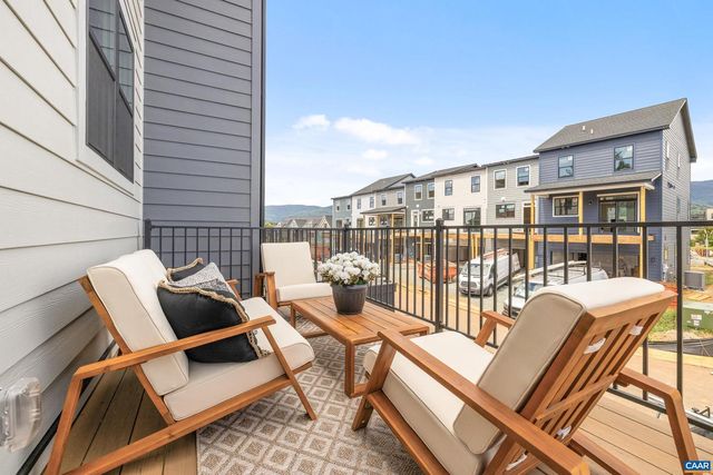 14A LARKIN AVE, Crozet, VA 22932