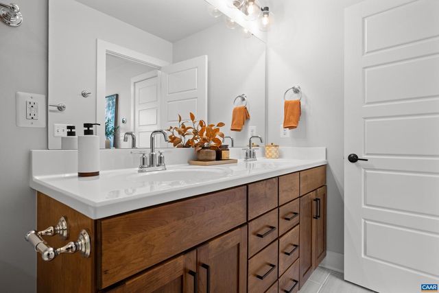 14A LARKIN AVE, Crozet, VA 22932