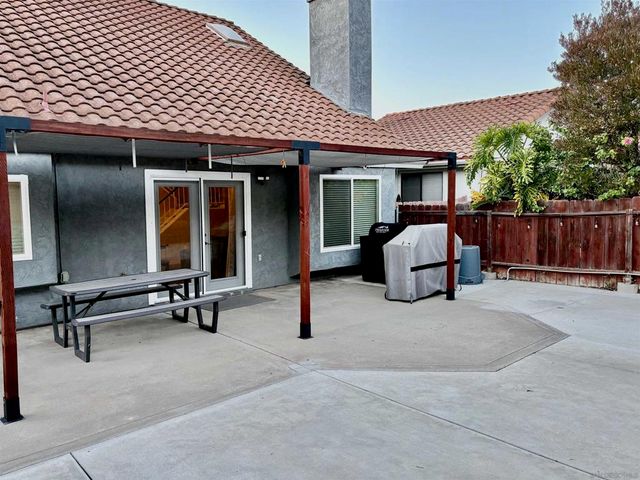 729 Cleveland Avenue, Escondido, CA 92026