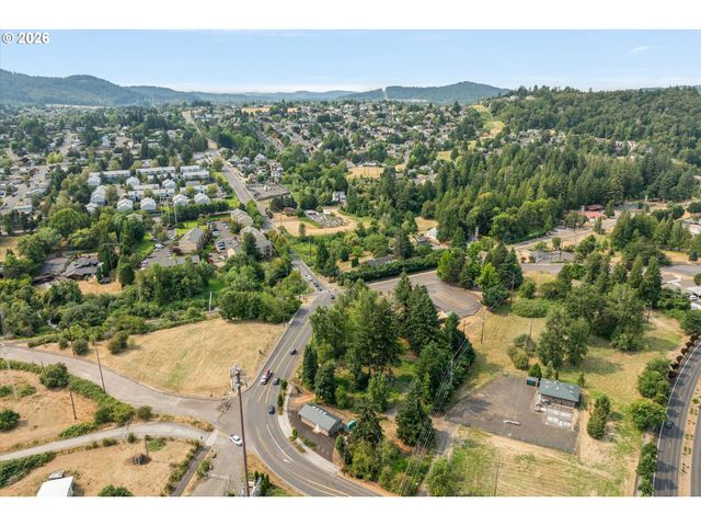 W POWELL Loop, Gresham, OR 97030