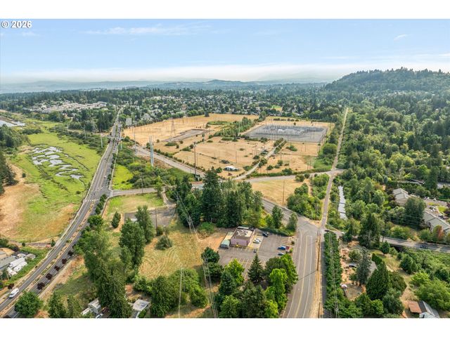 W POWELL Loop, Gresham, OR 97030