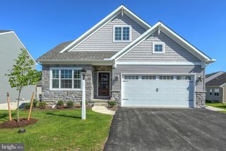 300 PEARL LN #ANDREWS, Gilbertsville, PA 19525