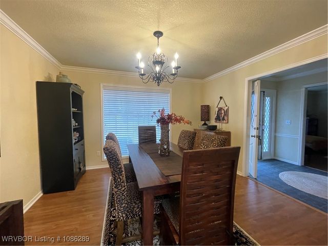 7715 Camelot Circle, Fort Smith, AR 72903