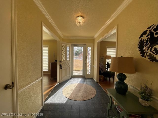 7715 Camelot Circle, Fort Smith, AR 72903