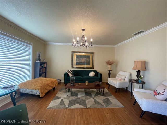 7715 Camelot Circle, Fort Smith, AR 72903