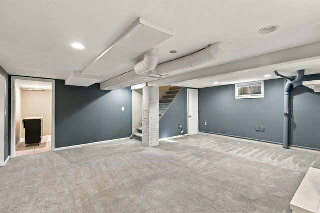 2023 37th Street, Des Moines, IA 50310