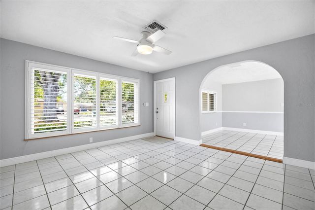 7500 ORPINE DRIVE N, St Petersburg, FL 33702