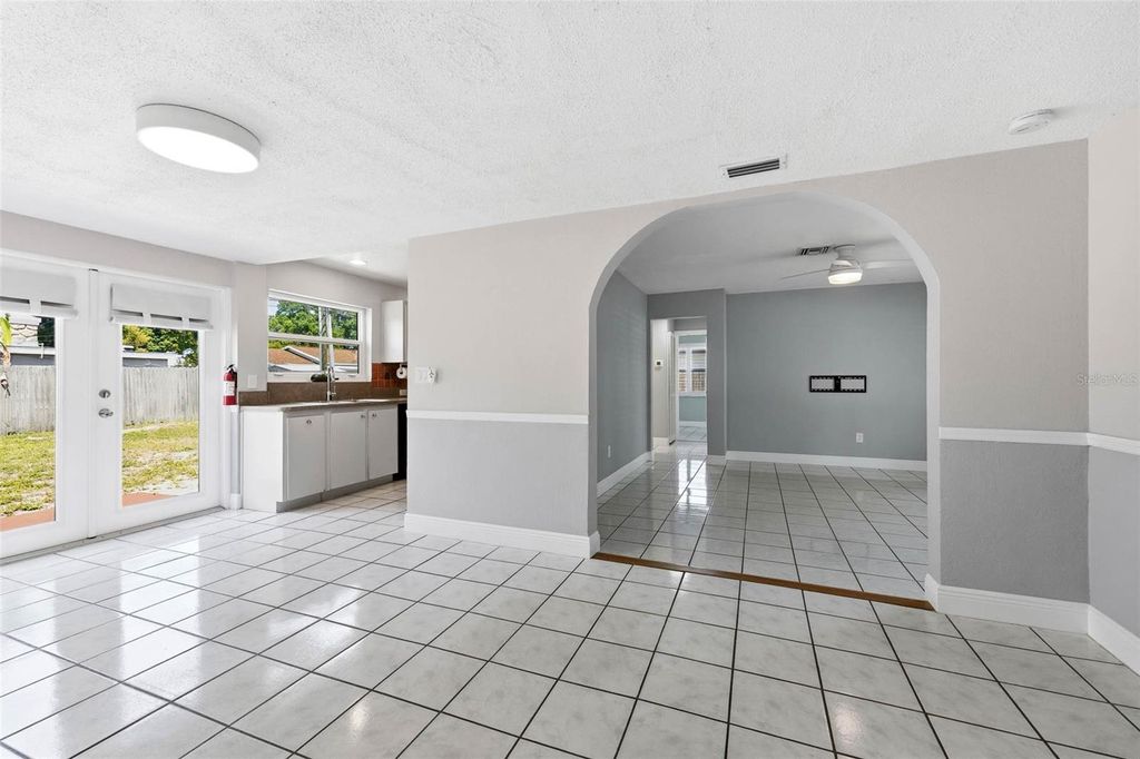 Image 12 of property listing at 7500 ORPINE DRIVE N, St Petersburg, FL 33702