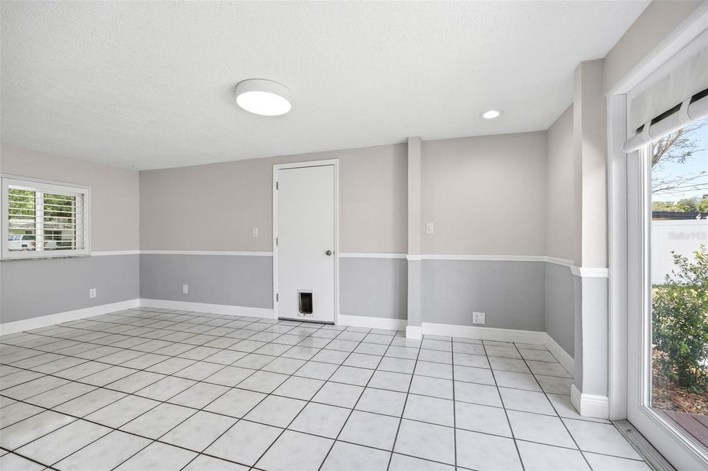 Image 14 of property listing at 7500 ORPINE DRIVE N, St Petersburg, FL 33702