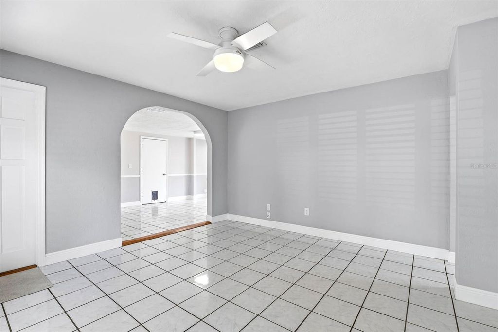 Image 8 of property listing at 7500 ORPINE DRIVE N, St Petersburg, FL 33702