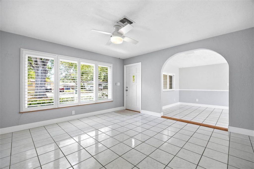 Image 9 of property listing at 7500 ORPINE DRIVE N, St Petersburg, FL 33702