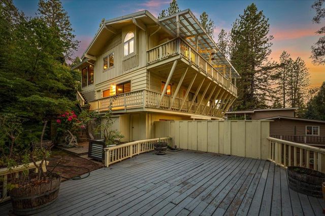 10388 Partridge Rd, Grass Valley, CA 95945