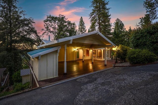 10388 Partridge Rd, Grass Valley, CA 95945