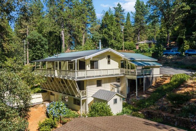 10388 Partridge Rd, Grass Valley, CA 95945