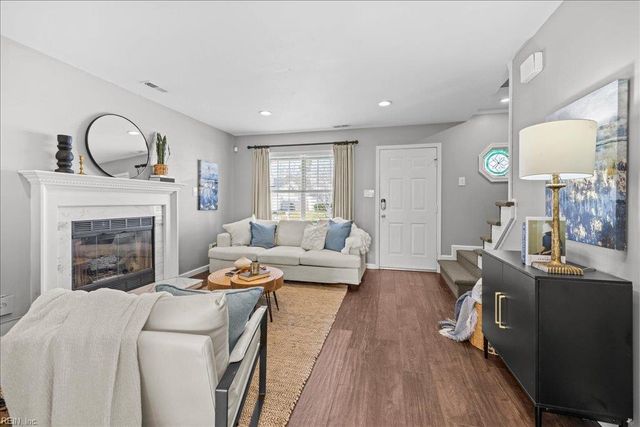 2609 Loudoun ST, Virginia Beach, VA 23456