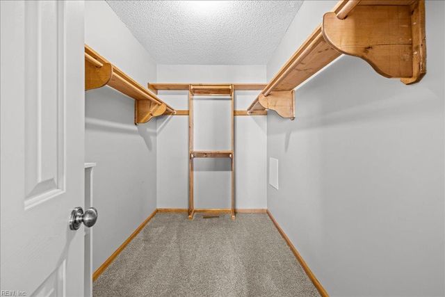 2609 Loudoun ST, Virginia Beach, VA 23456