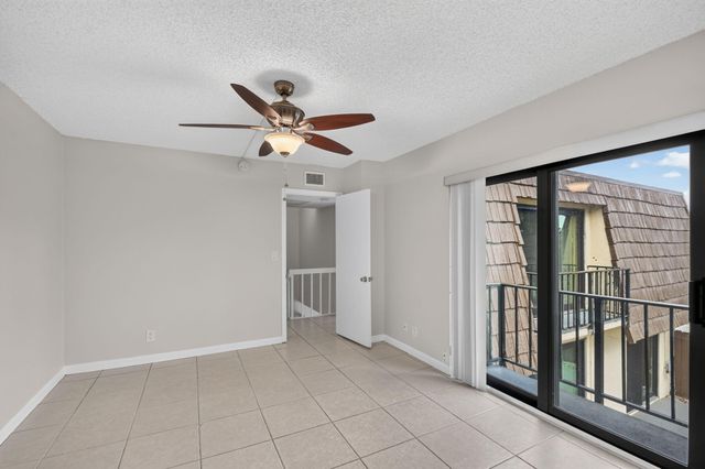 744 SPRINGDALE Circle, Palm Springs, FL 33461