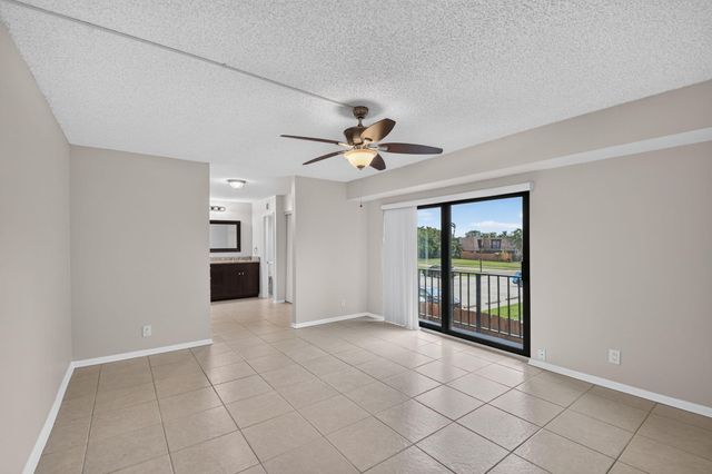 744 SPRINGDALE Circle, Palm Springs, FL 33461