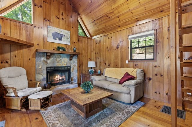 382 Highland Road, Ellijay, GA 30540