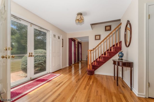 8 Kilmer Dr, Hillsborough Twp., NJ 08844