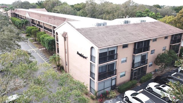 2700 Coral Springs Dr 314, Coral Springs, FL 33065
