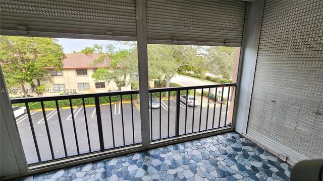 2700 Coral Springs Dr 314, Coral Springs, FL 33065