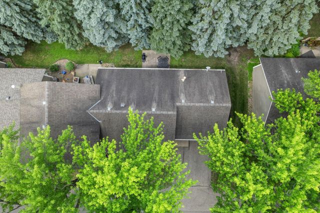 34 Somerset Drive, Waconia, MN 55387