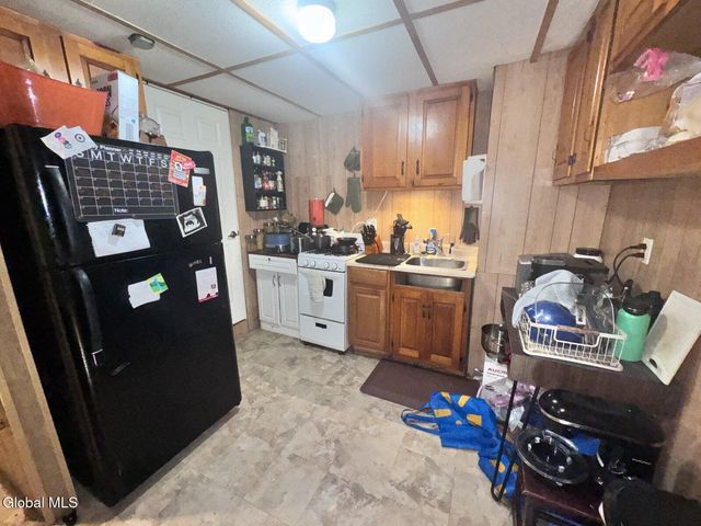 184 Burt Road, Moreau, NY 12828