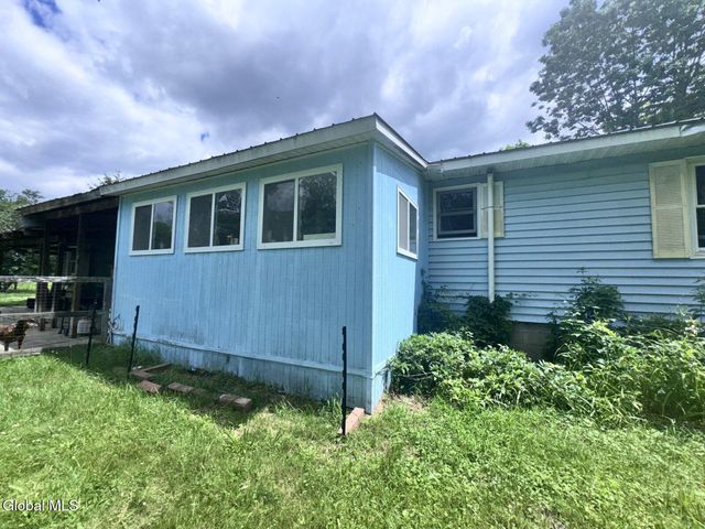 184 Burt Road, Moreau, NY 12828