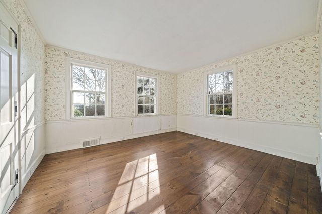 18 Winfield Lane, Osterville, MA 02655