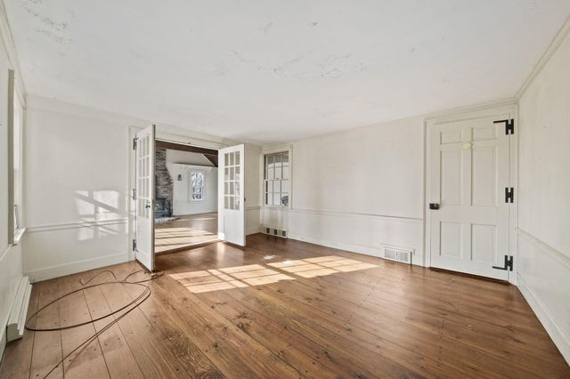 18 Winfield Lane, Osterville, MA 02655