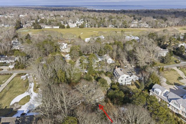 18 Winfield Lane, Osterville, MA 02655