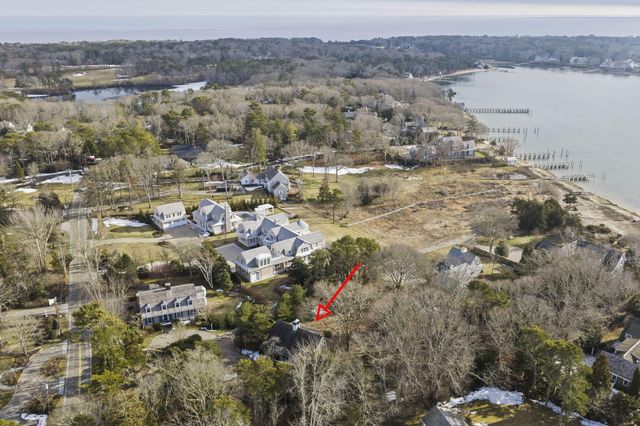 18 Winfield Lane, Osterville, MA 02655