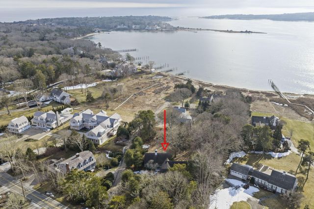 18 Winfield Lane, Osterville, MA 02655
