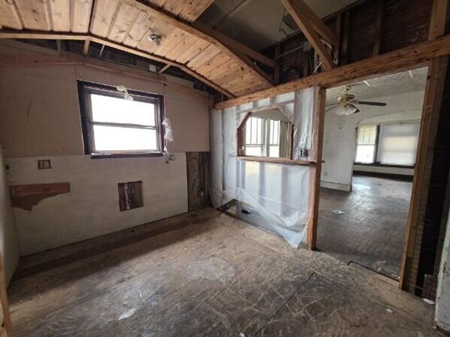 3721 Ivy Street, East Chicago, IN 46312