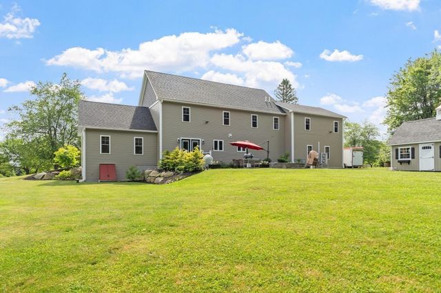 989 Pleasant St, Leominster, MA 01453