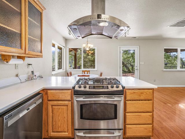 1000 Thundercloud Ln, Placerville, CA 95667