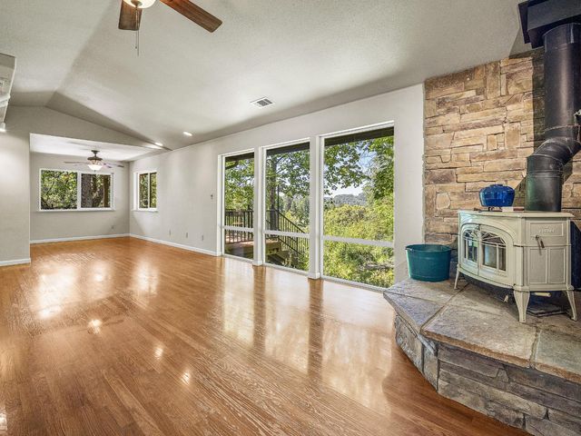 1000 Thundercloud Ln, Placerville, CA 95667