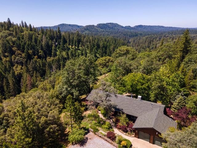 1000 Thundercloud Ln, Placerville, CA 95667