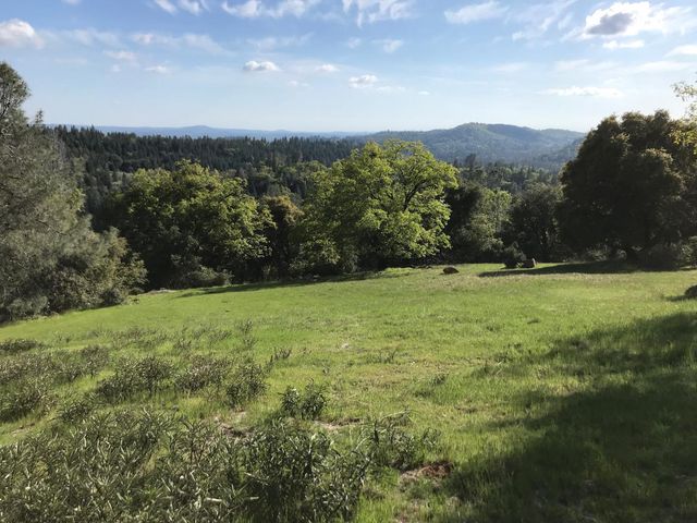 1000 Thundercloud Ln, Placerville, CA 95667