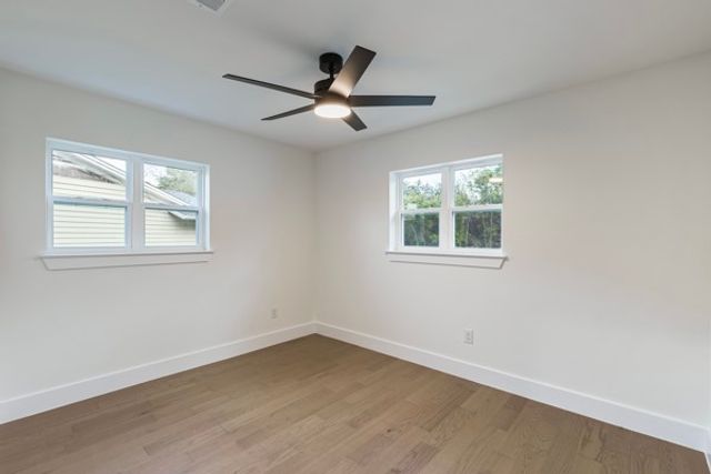 4633 Lynnacre Drive, Dallas, TX 75211