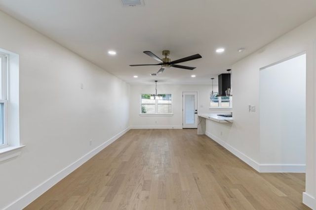 4633 Lynnacre Drive, Dallas, TX 75211