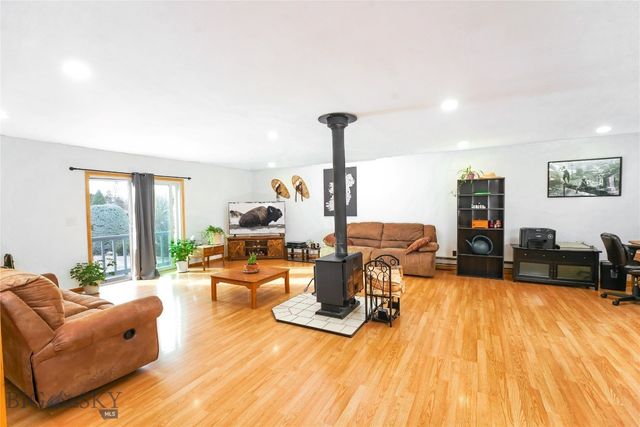 624 N 2nd Street N, Livingston, MT 59047