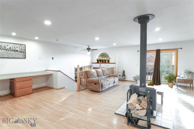 624 N 2nd Street N, Livingston, MT 59047